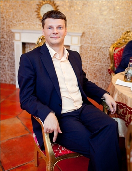 А. Дубовенко